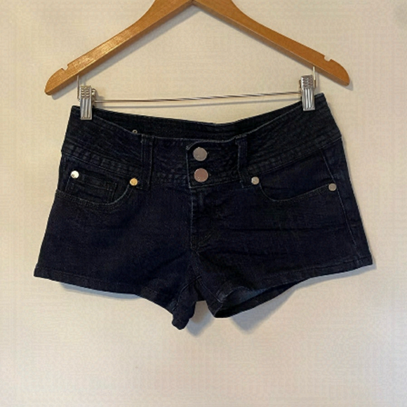 Guess Pants - GUESS Women's Dark Denim Modele Shorts Size 27